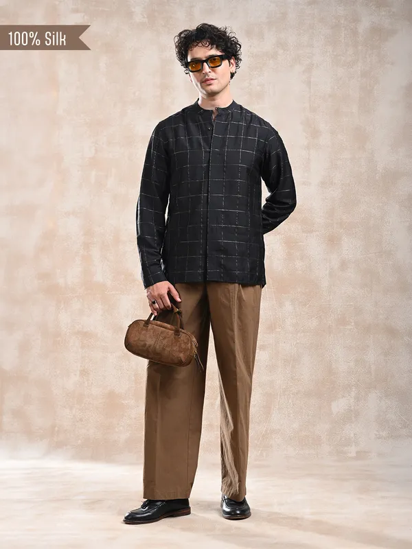 100%_Muga_Silk_classic_fit_BuShirt_with_zari_check