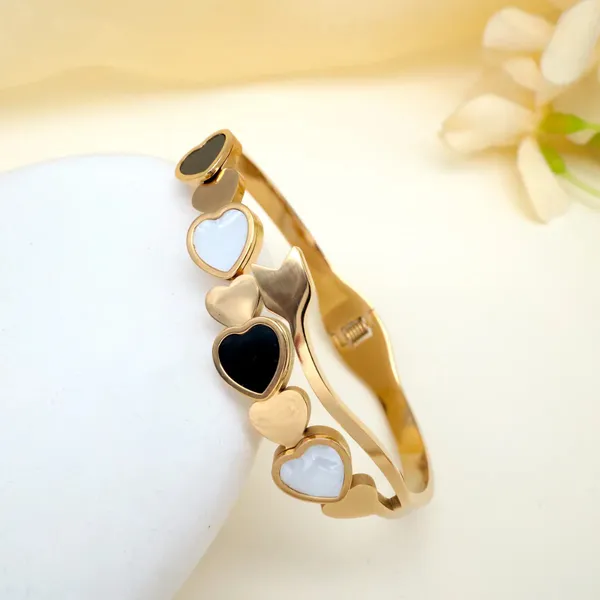 Gold-Plated_Heart_Enamel_Bracelet_With_Multi-Color_Hearts