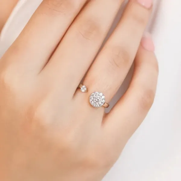 Rotating_American_Diamond_Ring_-_Adjustable_Open_Design_With_Floral_Cluster