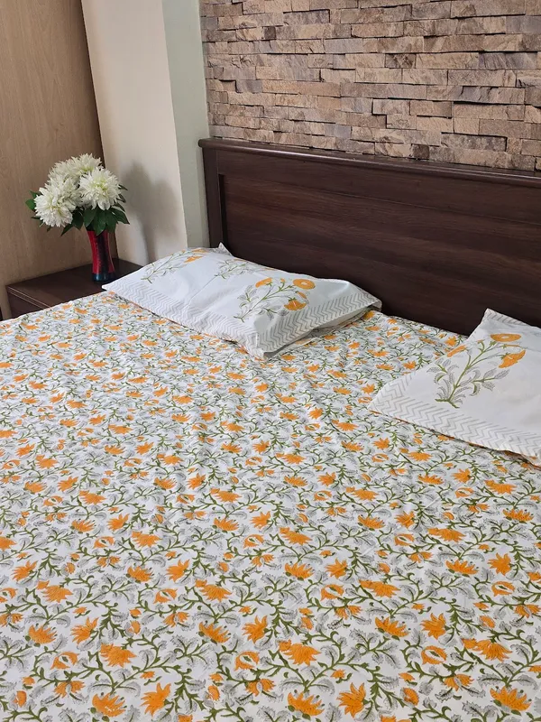 Floral_Hand_Block_Printed_Cotton_Bedsheet_With_Matching_Pillow_Covers_(108_X_108_inches)