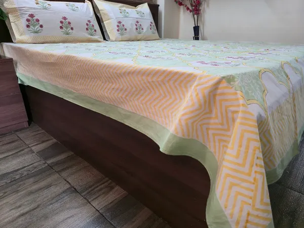 Floral_Hand_Block_Printed_Cotton_Bedsheet_With_Matching_Pillow_Covers_(108_X_108_inches)
