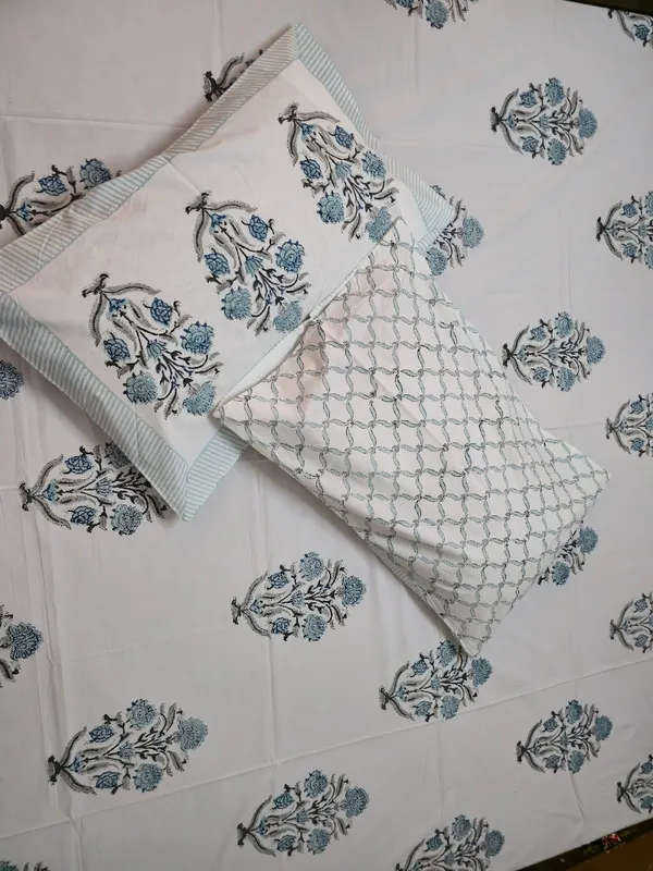 Floral_Hand_Block_Printed_Cotton_Bedsheet_With_Matching_Pillow_Covers_(108_X_108_inches)