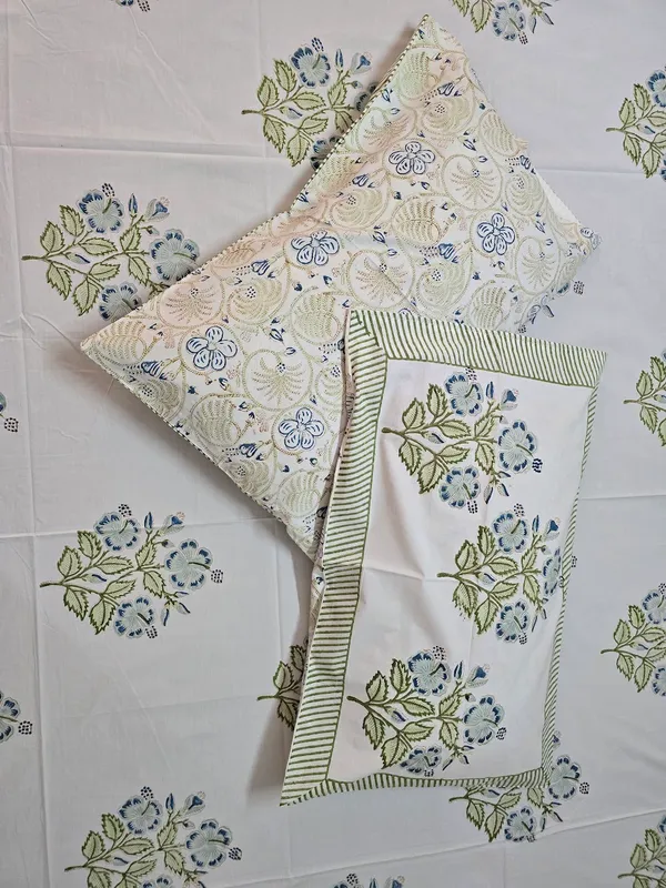 Floral_Hand_Block_Printed_Cotton_Bedsheet_With_Matching_Pillow_Covers_(108_X_108_inches)
