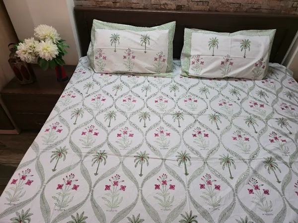 Floral_Hand_Block_Printed_Cotton_Bedsheet_With_Matching_Pillow_Covers_(108_X_108_inches)