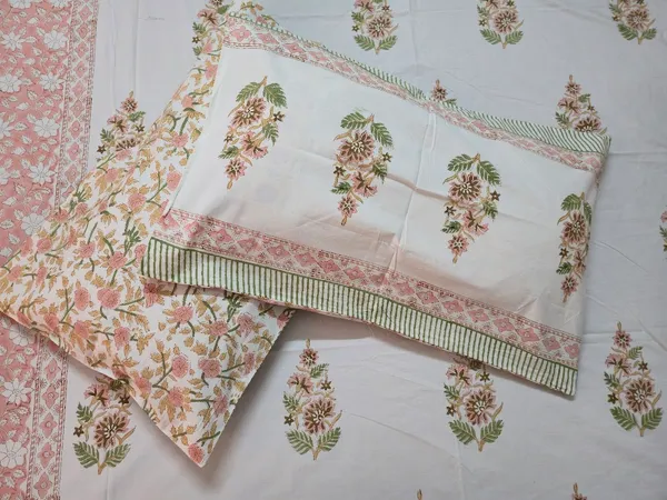 Floral_Hand_Block_Printed_Cotton_Bedsheet_With_Matching_Pillow_Covers_(108_X_108_inches)