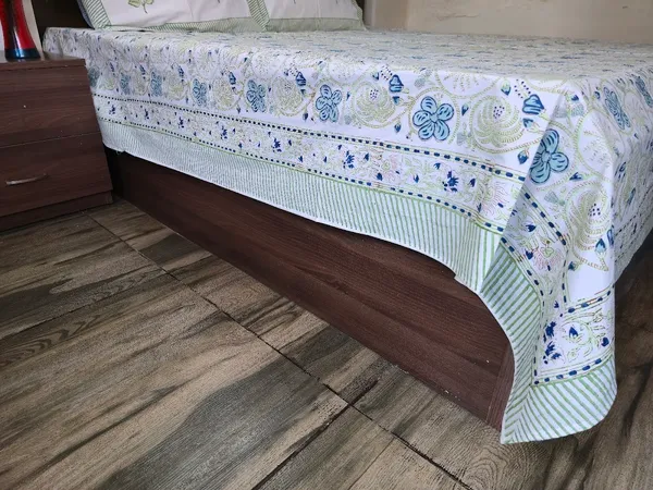 Floral_Hand_Block_Printed_Cotton_Bedsheet_With_Matching_Pillow_Covers_(108_X_108_inches)