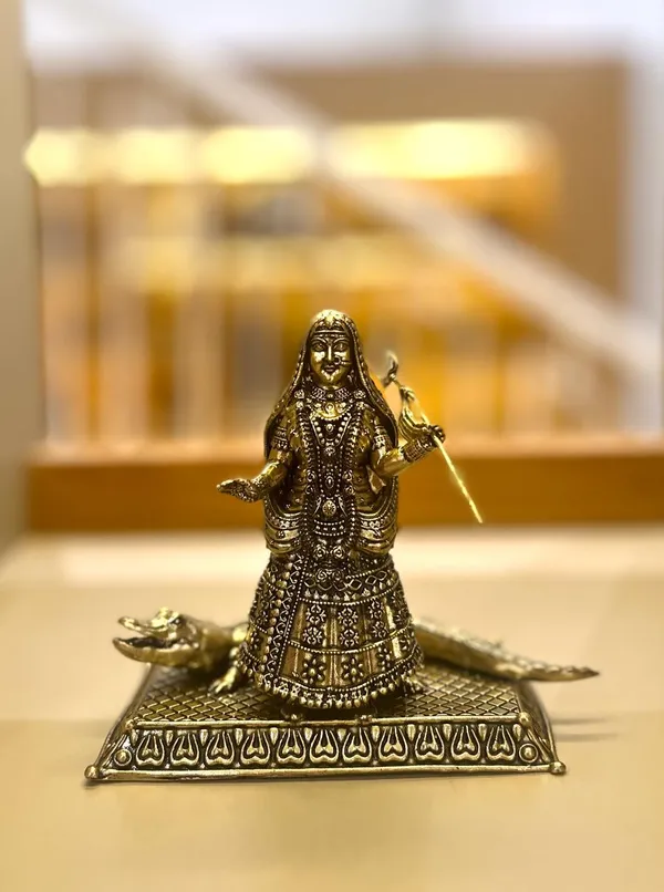 Khodiyar_Mata_Fine_Brass_Idol_10_CM