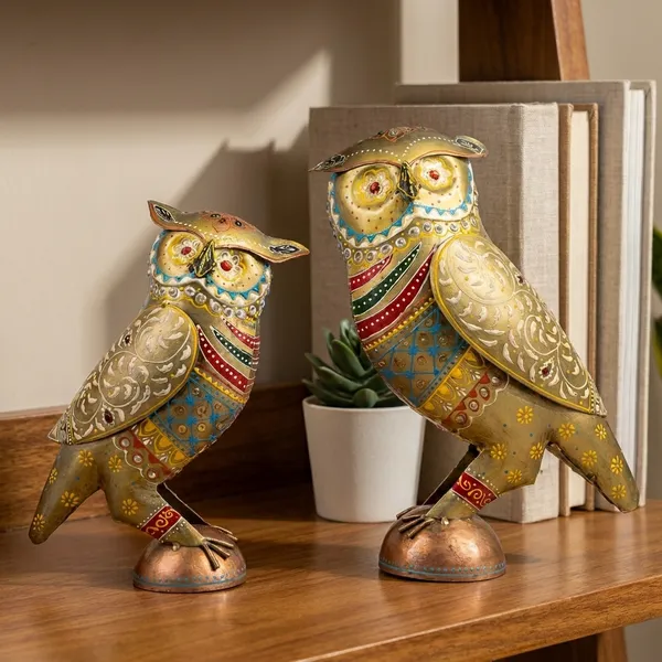 Decorative_Golden_Owl_Figurines_With_Ornate_Detailing_(Set_Of_2)