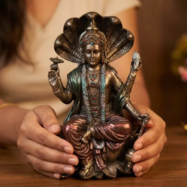 Decorative_Vishnu_Idol_Statue_-_Black_And_Metallic_Finish