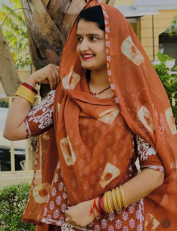Rust_Cotton_Rajputi_Poshak_4_Metre_Fabric_2.5_Meter_Odhani_For_Women