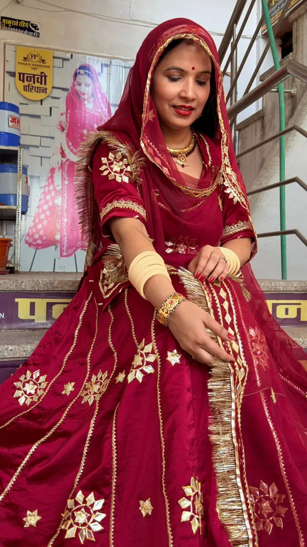 Maroon_Cotton_Rajputi_Poshak_4_Metre_Fabric_2.5_Meter_Odhani_For_Women