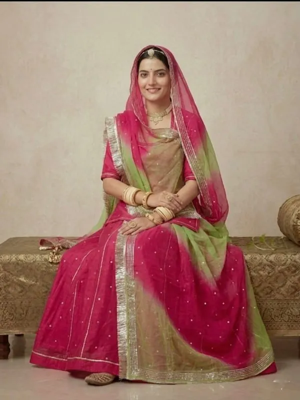 Pink_&_Green_Silk_Crepe_Rajputi_Poshak_4_Metre_Fabric_2.5_Meter_Odhani_For_Women