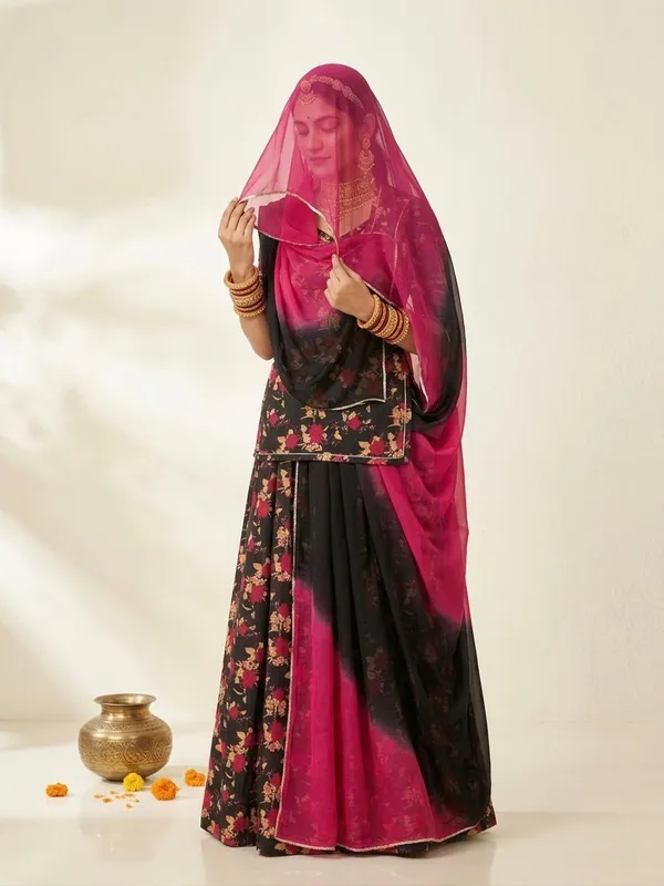 Black_&_Pink_Cotton_Doriya_Rajputi_Poshak_4_Metre_Fabric_2.5_Meter_Odhani_For_Women