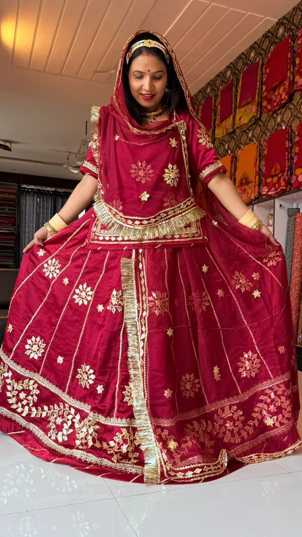Maroon_Cotton_Rajputi_Poshak_4_Metre_Fabric_2.5_Meter_Odhani_For_Women