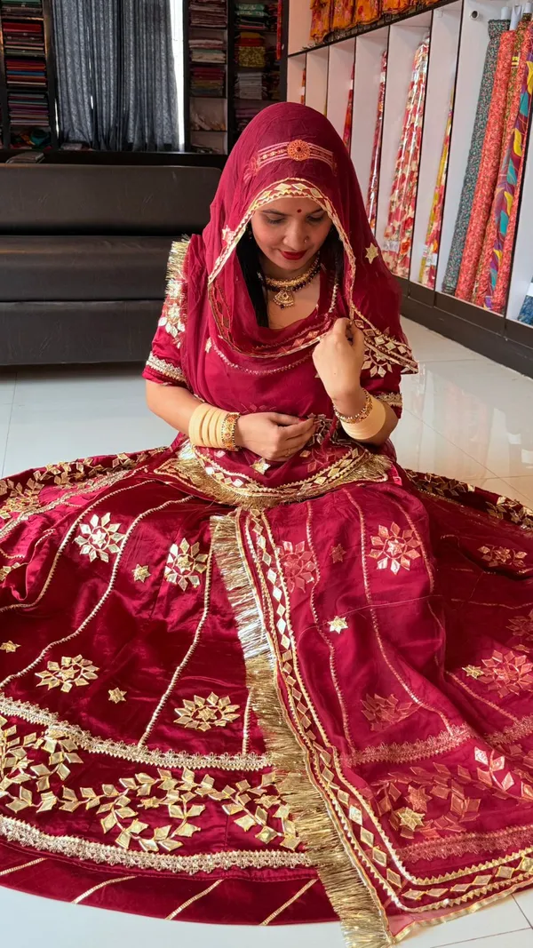 Maroon_Cotton_Rajputi_Poshak_4_Metre_Fabric_2.5_Meter_Odhani_For_Women