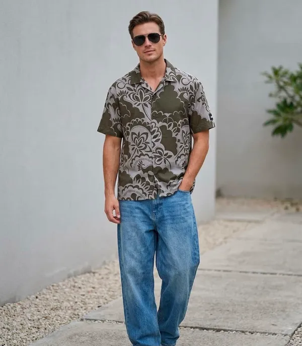 Olive_Green_Floral_Print_Short_Sleeve_Cuban_Collar_Shirt_for_Men