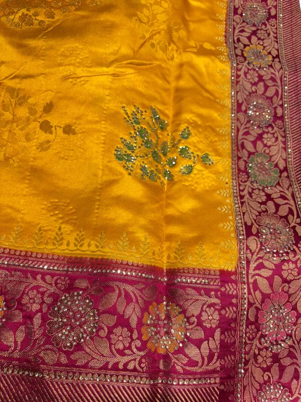 Banarasi_Silk_Saree_With_Zari_Work_-_mustard_With_YellowBorder