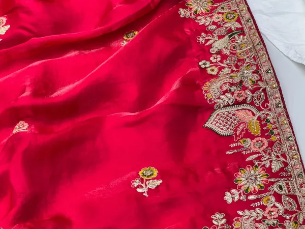 Red_Embroidered_Velvet_Saree_With_Floral_Zari_Work