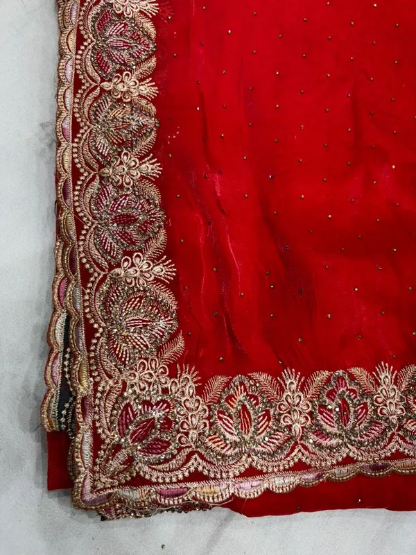 Red_Embroidered_Georgette_Saree_With_Golden_Zari_Work