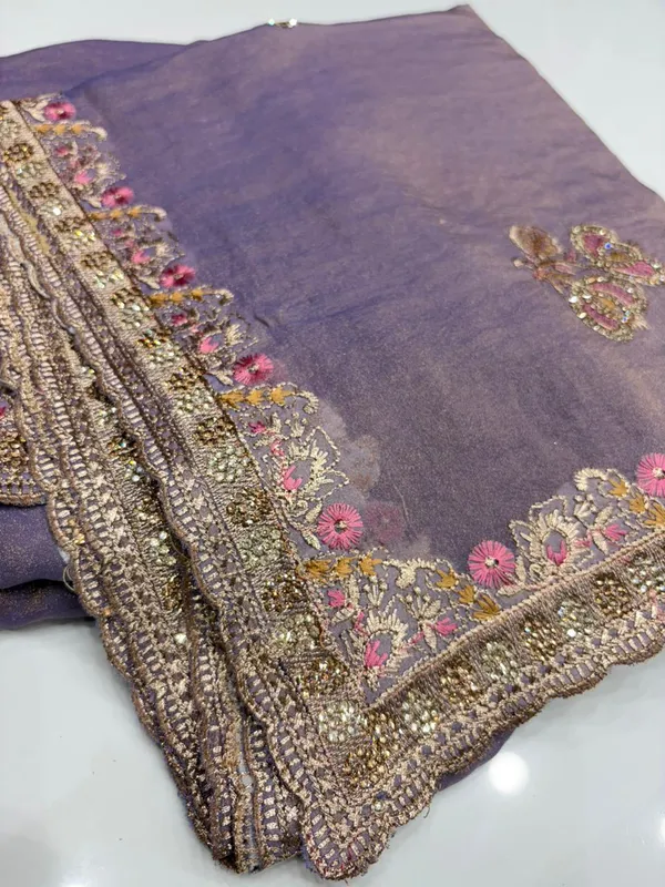 Lavender_Purple_Embellished_Ethnic_Saree_With_Gold_Sequin_Work