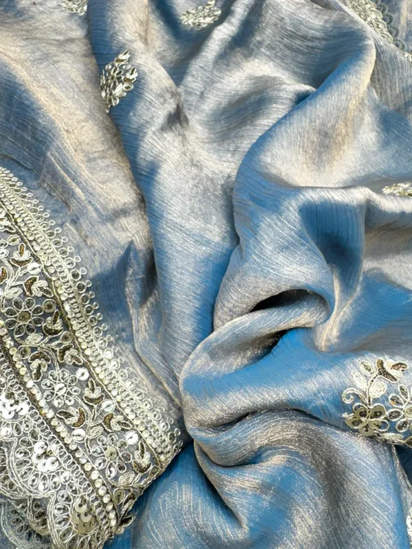 Blue_Silk_Saree_With_Golden_Embroidered_Border
