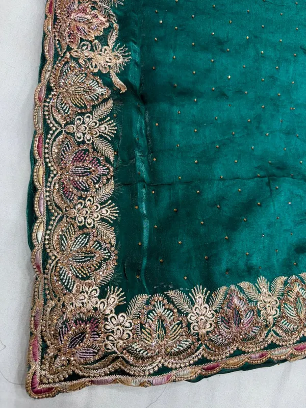 Green_Embroidered_Saree_With_Floral_Zari_Border