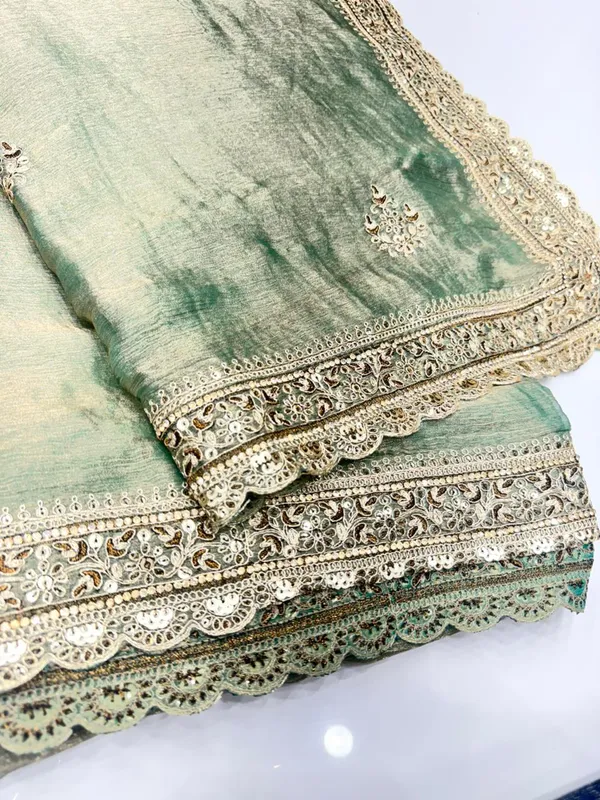 Tie-Dye_Green_And_Cream_Organza_Saree_With_Golden_Embroidered_Border
