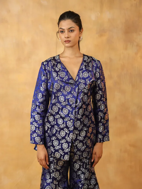 Blue_Floral_Brocade_Jacket_Style_Top_&_Flared_Pants_Set