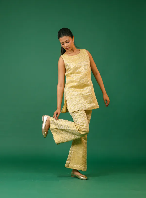 Lime_Yellow_Embroidered_Brocade_Kurta_Set_With_Flared_Pants