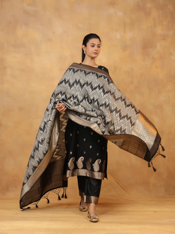Black_Banarasi_Silk_Salwar_Suit_Set_With_Silver_Zari_Embroidery