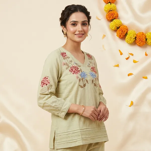 Green_Premium_Mal_Cotton_Floral_Embroidery_Top_For_Women