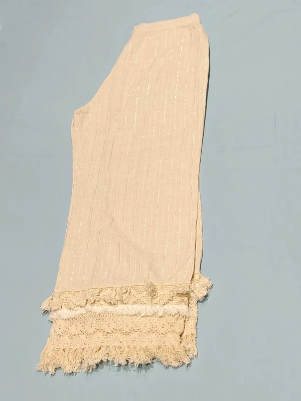 Off_White_Premium_Jute_Cotton_Handcrafted_Co-Ord_Set_For_Women