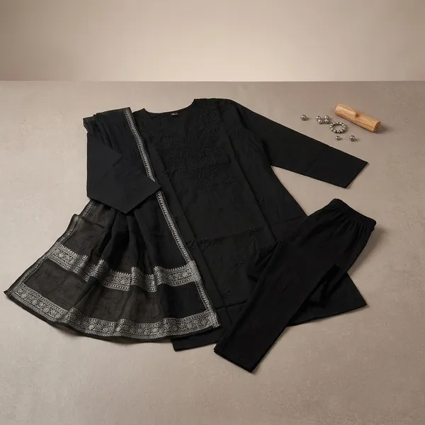 Black_Heavy_Rayon_With_Embroidery_Work_Kurta_And_Pant_Set_With_Dupatta_For_Women