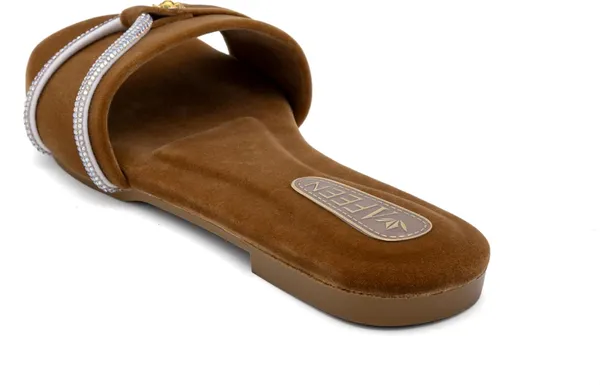 Trendy_Women_Slip_On_Flat_Sandals_With_Triple_Strap_Design_Comfortable_Everyday_Footwear_For_Casual_Party_Office_Wear_Lightweight_Stylish_Slides_For_Woman_Girls