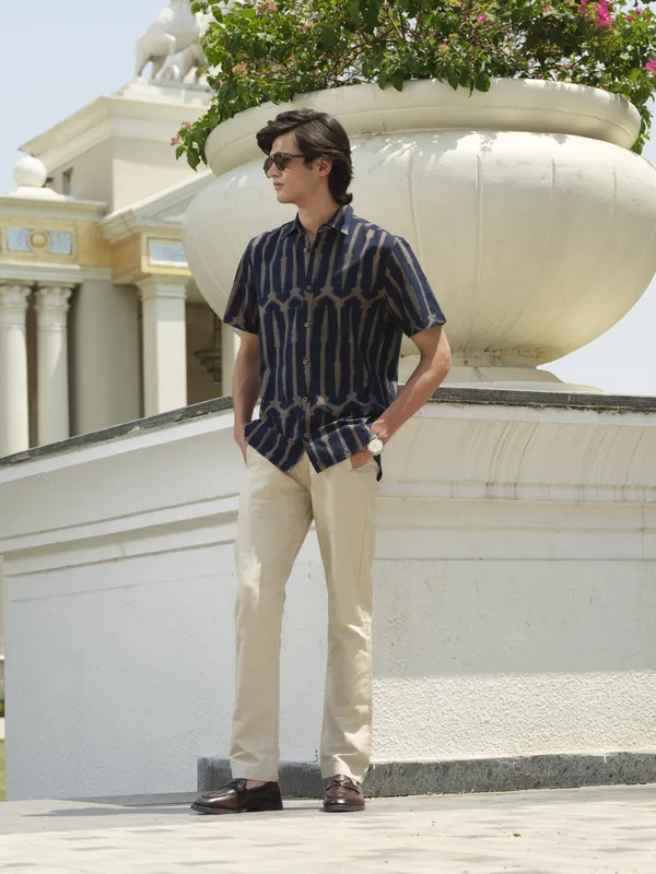 Blue_Bamboo_Linen_Shirt_For_Men