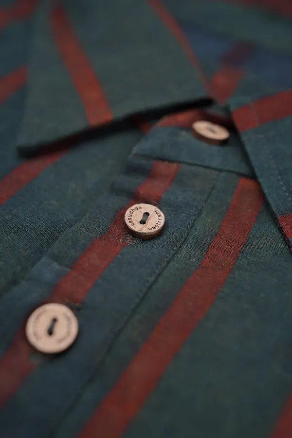 Blue_And_Red_Bamboo_Linen_Kurta_For_Men