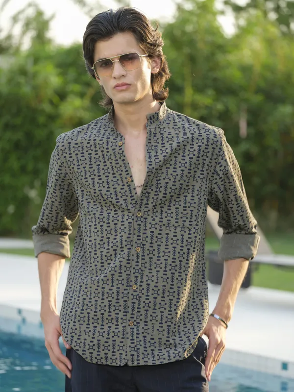 Grey_And_Blue_Bamboo_Linen_Shirt_For_Men