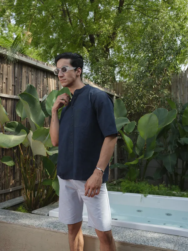 Blue_Bamboo_Linen_Kurta_For_Men