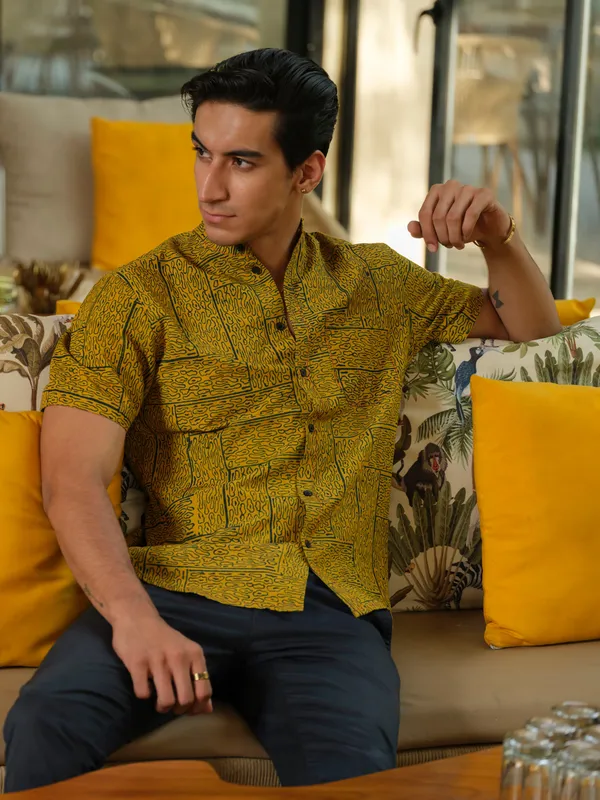 Yellow_Bamboo_Linen_Shirt_For_Men