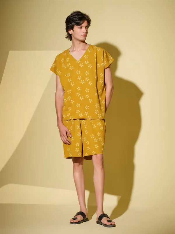 Yellow_Bamboo_Linen_Co_Ord_Set_For_Men