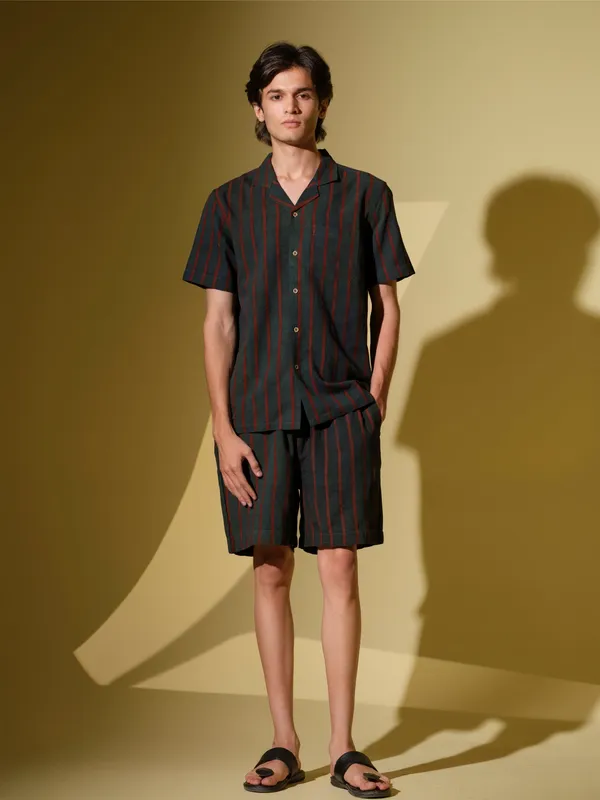 Green_And_Red_Bamboo_Linen_Co_Ord_Set_For_Men