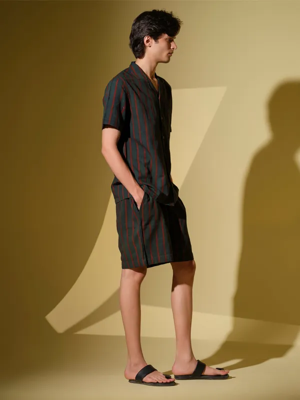Green_And_Red_Bamboo_Linen_Co_Ord_Set_For_Men