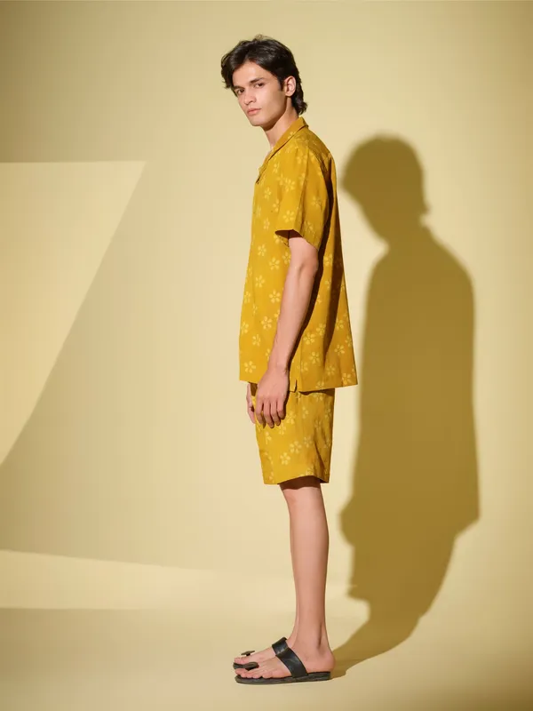 Yellow_Bamboo_Linen_Co_Ord_Set_For_Men