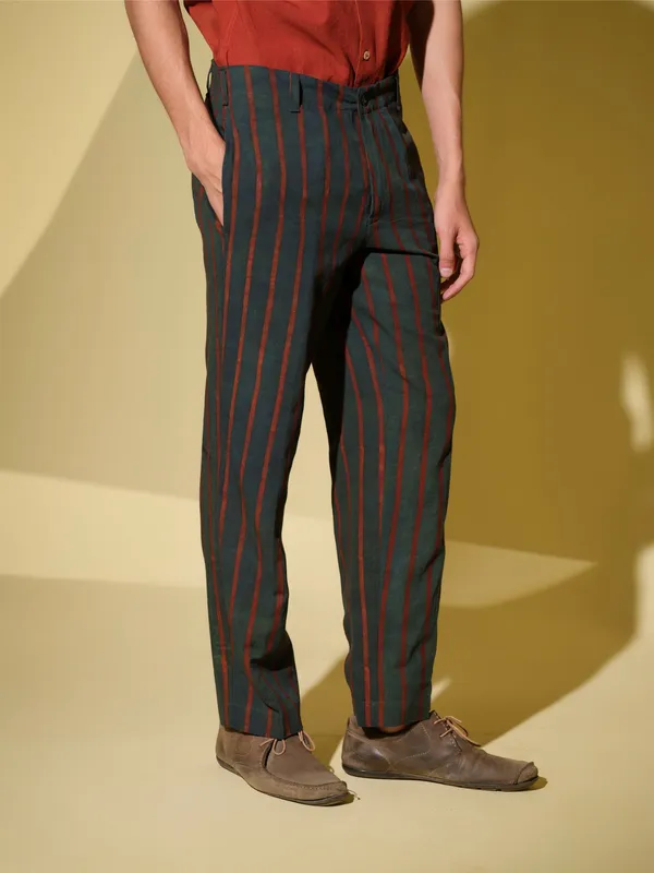Black_And_Red_Bamboo_Linen_Pant_For_Men