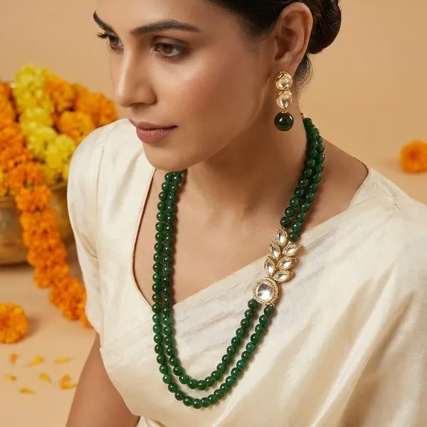 Elegant_Green_Bead_Necklace_Earring_Set