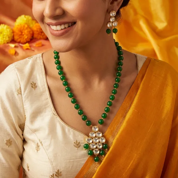 Exquisite_Green_Beaded_Jewellery_Set