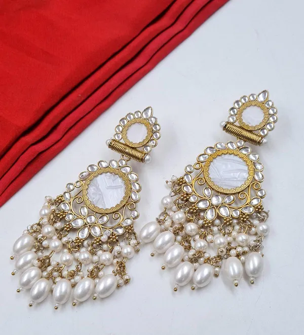 Gold_Plated_Mirror_Kundan_Pearl_Chandelier_Earrings