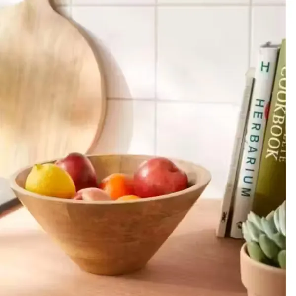 Handcrafted_Wooden_Salad_Bowl_-_Natural_Finish