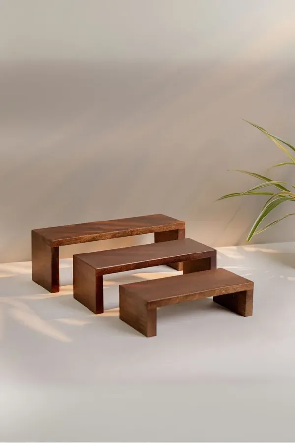 Brown_Wooden_Stand_Made_From_Teak_Wood