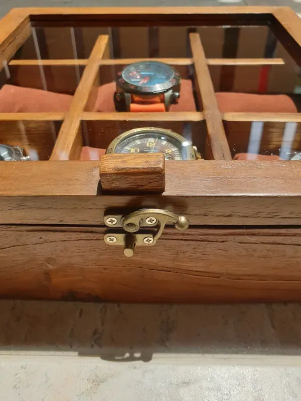 Brown_Teak_Wood_Watch_Box_Organizer_With_9_Divider